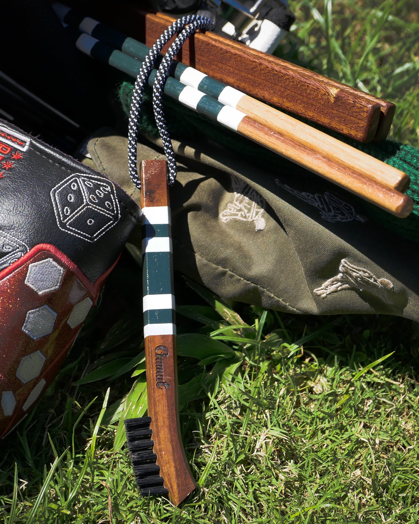 Country Club Brush
