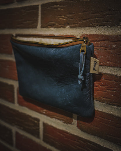 DIZZLER POUCH