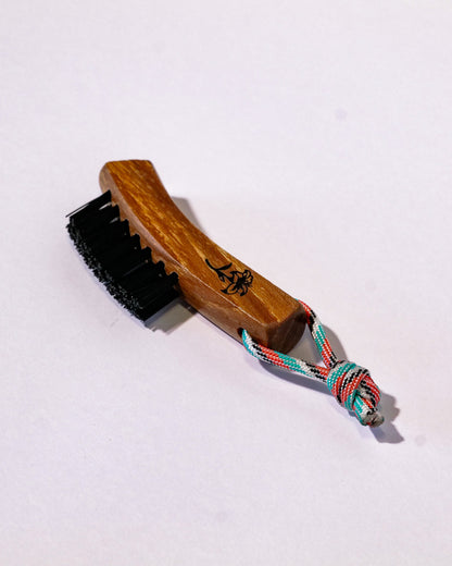 CHAIN GANG POCKET BRUSH